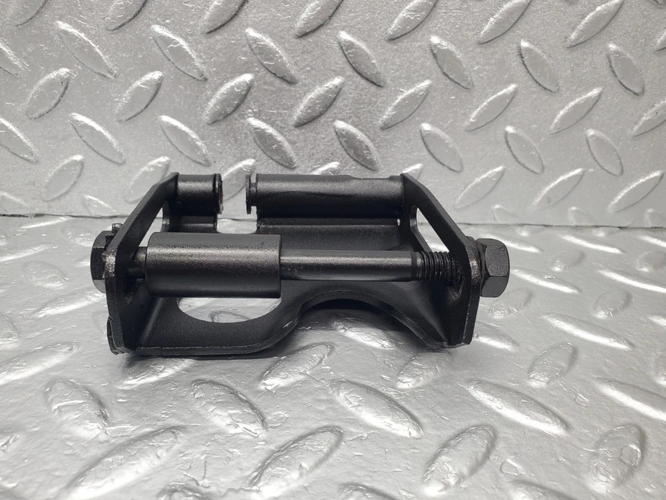 ⚙46635⚙ Soporte generador alternador Mercedes-Benz C123 280CE cupé Foto 3 de 4