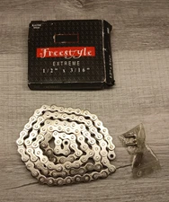 KMC Freestyle Extreme 1/2"x3/16" BMX Chain