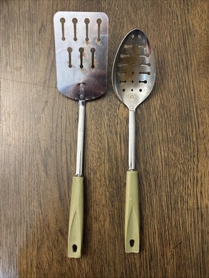 EKCO Kitchen Utensil Slotted Spoon & Spatula Avocado Green Plastic Handle