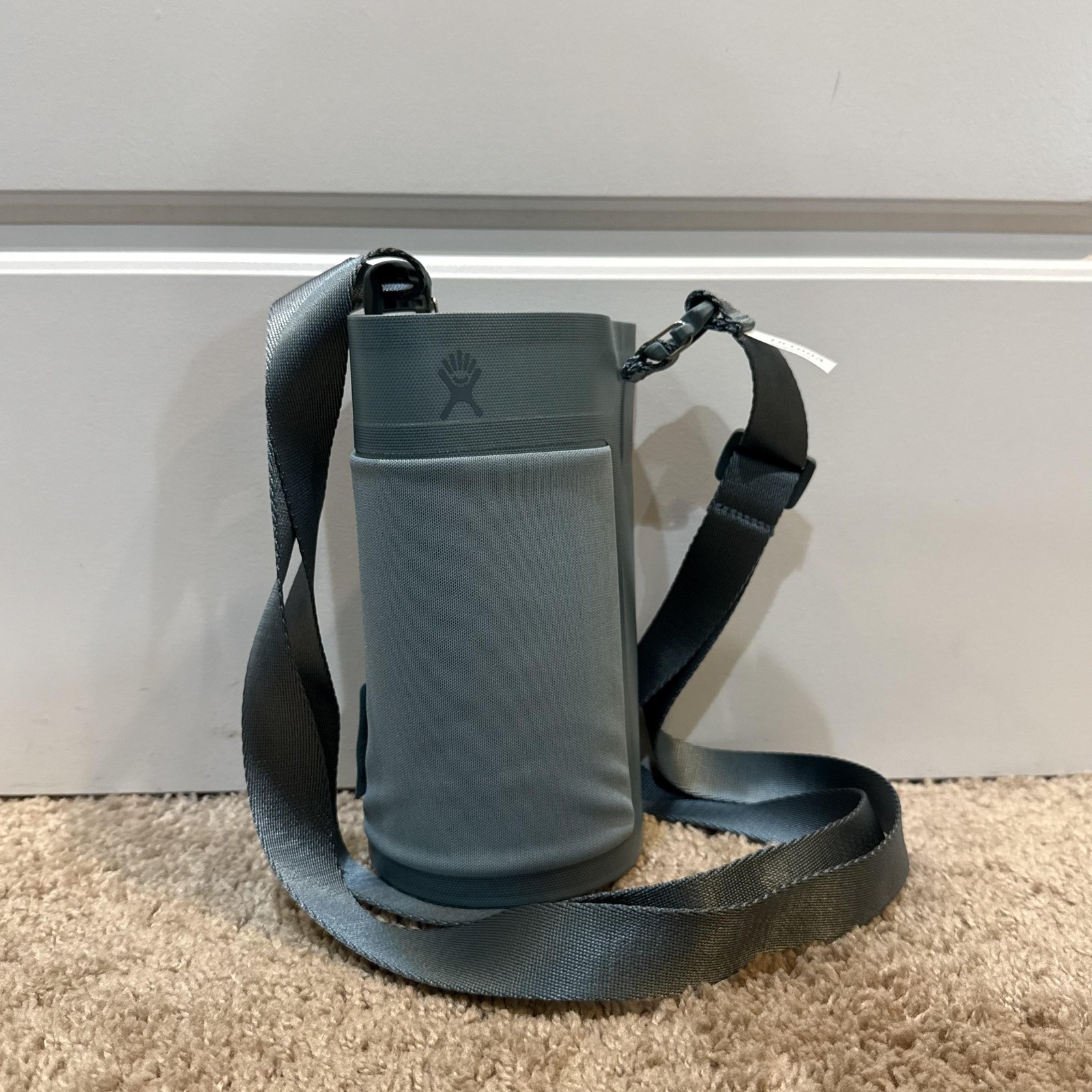 Sling Carrier Adjustable Strap Gray Water Bottle Holder Bag