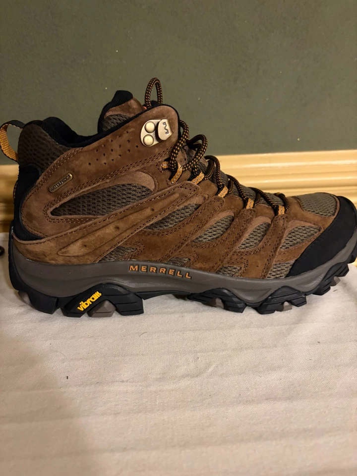 MOAB 3 MID WP Foto 4 de 4