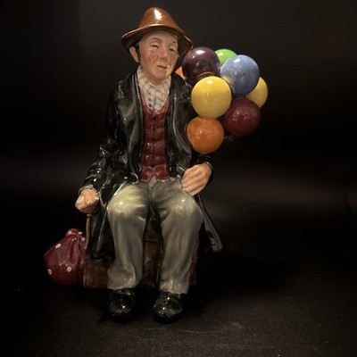Vintage Royal Doulton The Balloon Man Figurine HN1954 England Porcelain