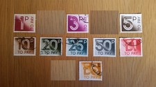 Partial GB used stamp set: 1982 To Pay / Postage Due labels