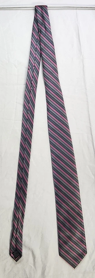 Knots for Hope Susan G Komen 男式灰色、黑色和粉红色条纹男式领带 — 第 3/4 张图片