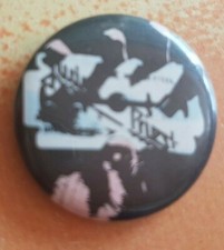 JUDAS PRIEST / OFFICIAL VINTAGE BUTTON PIN BA...
