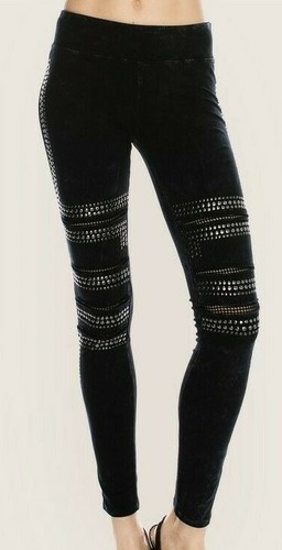 new VOCAL EMBELLISHED LEGGINGS 