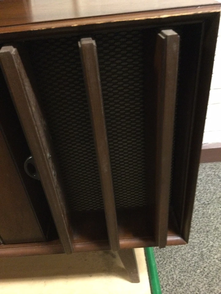Vintage Zenith Stereophonic Stereo Console- Mid Century Modern Louvered Speakers - Image 3 of 4