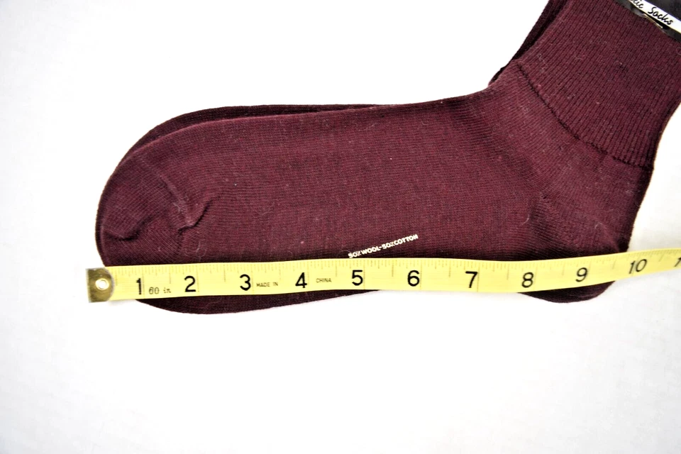 Calcetines Beloit Vintage Medias Años 50 60 Borgoña Lana Atlética Algodón 9" x 7" Nuevos con Etiquetas Foto 4 de 4