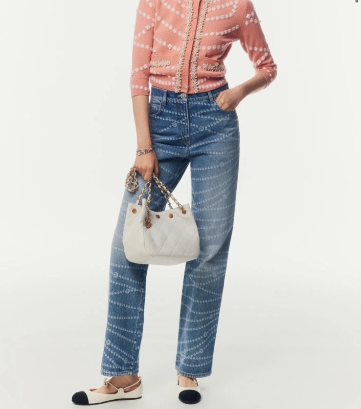 NEW Chanel 25P 2025 Spring Light Blue Denim Pearl Print CC NEW Chanel 25P 2025 Spring Light Blue Denim Pearl Print CC