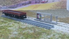 1308 - Haltestelle/-punkt Haupt- und Nebenstrecke Fahrkartenautomat Spur Z 1:220