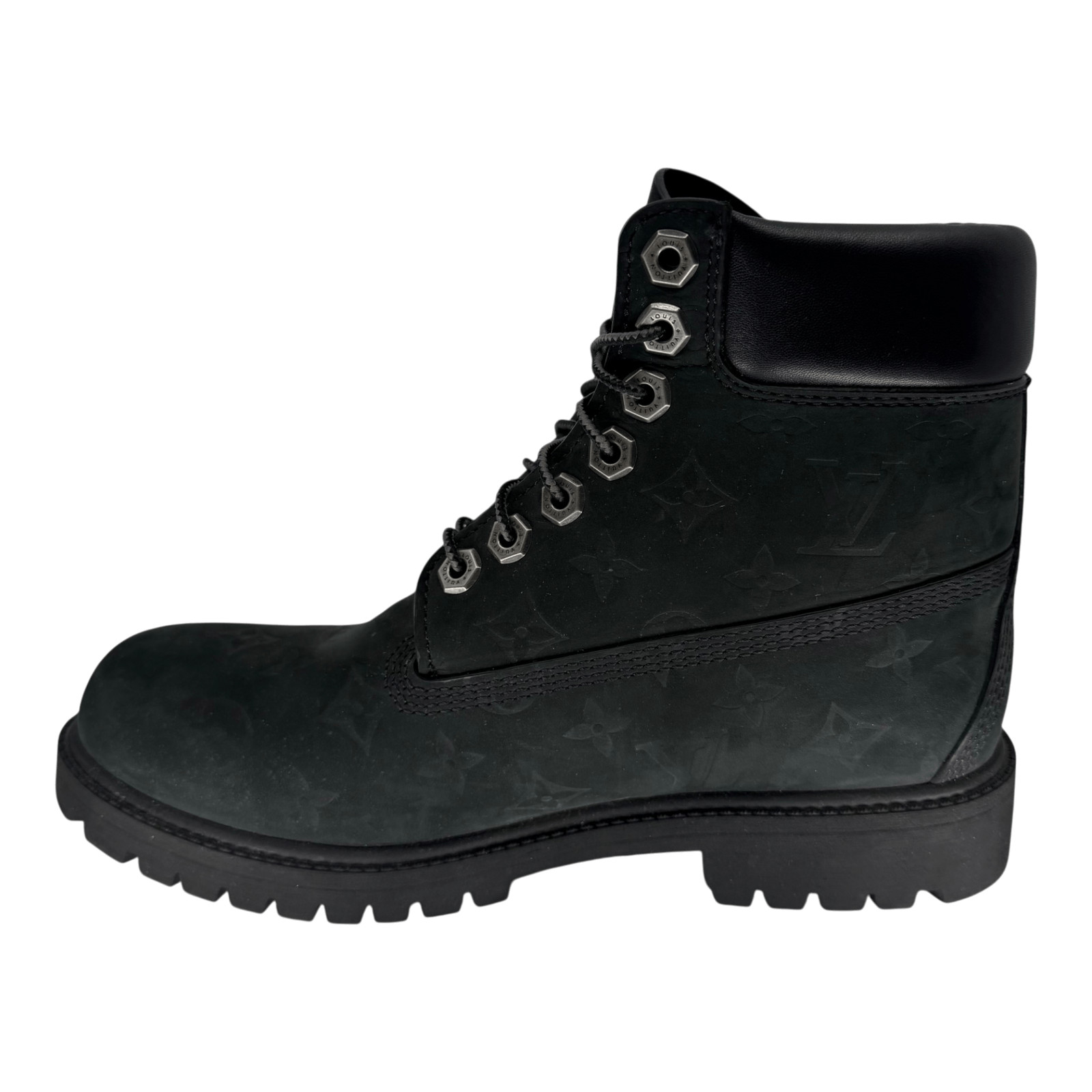 Size 8 Louis Vuitton Timberland 6" Ankle Boot Black Monogram image 3