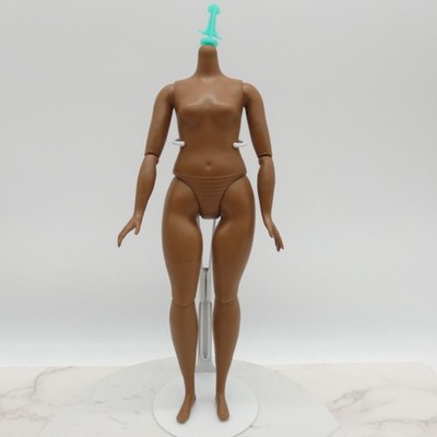 Barbie Curvy Doll Body AA Flat Feet Articulated Arms Knees Twinning Looks JFP37