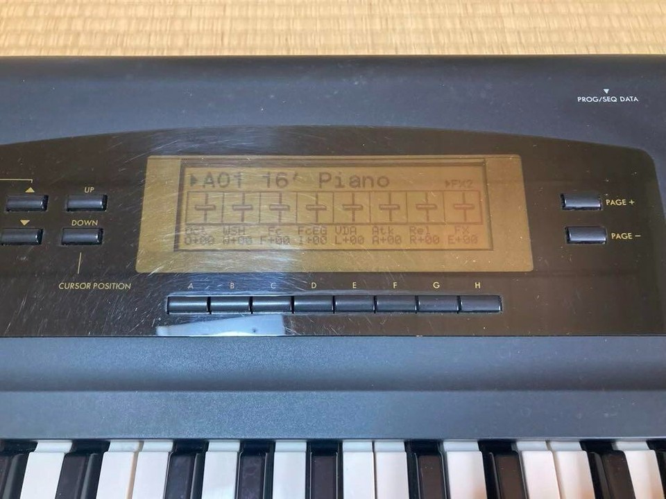 KORG 01/W FD 61-Key Music Workstation Keyboard Instrument Synthesize ...