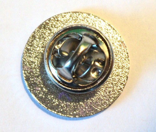 Gift Boxed British Scooterist Metal Keyring & Enamel Badge Set MOD Scooter Rider - Picture 4 of 4