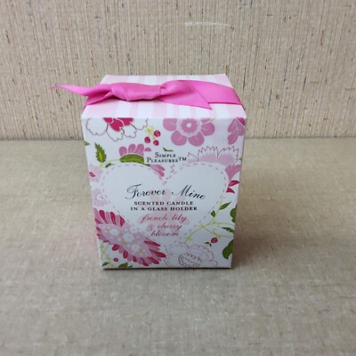 Simple Pleasures Forver Mine Lily Cherry Small Candle