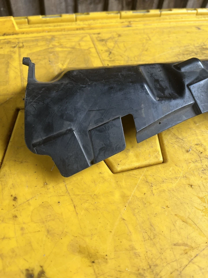 SUZUKI GSXR600 GSXR750 K4/5 FRONT LOWER INNER ENGINE COVER COWL 94457-29G00 - Image 4 of 4