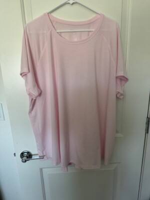 Ladies New Top by Tek Gear Pink Size 3X