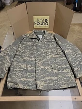 Military Jacket Mens Soft Shell Cold Weather Liner Camo Size L Large Camouflage