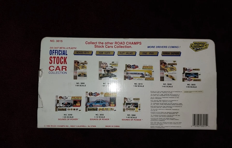 V4-6 RICHARD PETTY #43 STP GAS TREATMENT 1992 TEAM TRANSPORTER - ROAD CHAMPS - Image 3 of 4