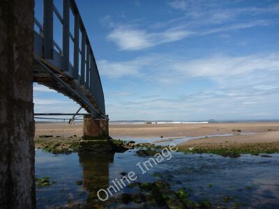 Photo 6x4 Blues and Green at Belhaven Dunbar  c2010