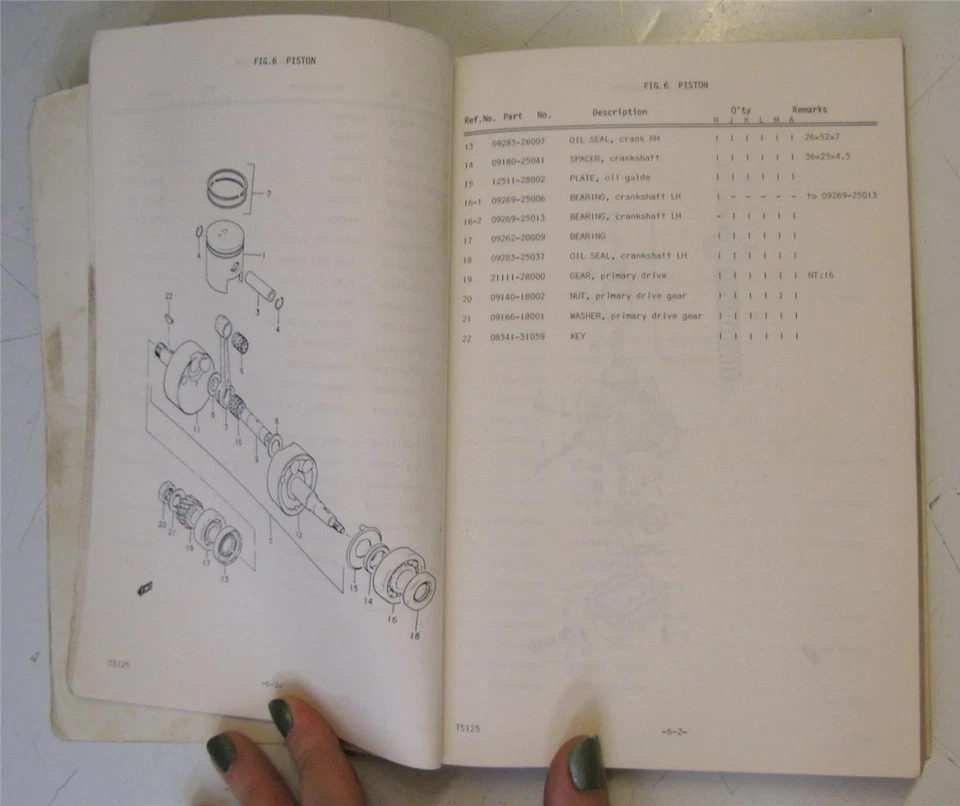 SUZUKI TS125 Illustrated Motorcycle Parts List Apr 1975 #99000-91495 N - Image 2 of 4