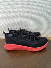 Allbirds SuperLight Tree Runner SLTR Athletic Shoe Men's Size 9 Black/Red RARE