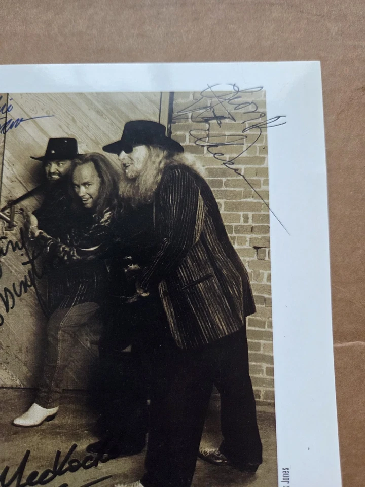 Foto Promocional Autografiada Lynyrd Skynyrd Firmada por Seven Auténtica Garantizada Foto 3 de 4