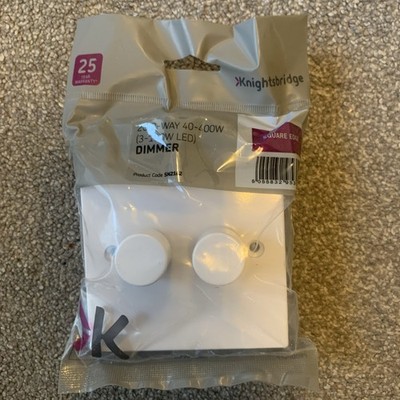 Knightsbridge 2G 2-WEGE 40-400W (3-100W LED) DIMMER