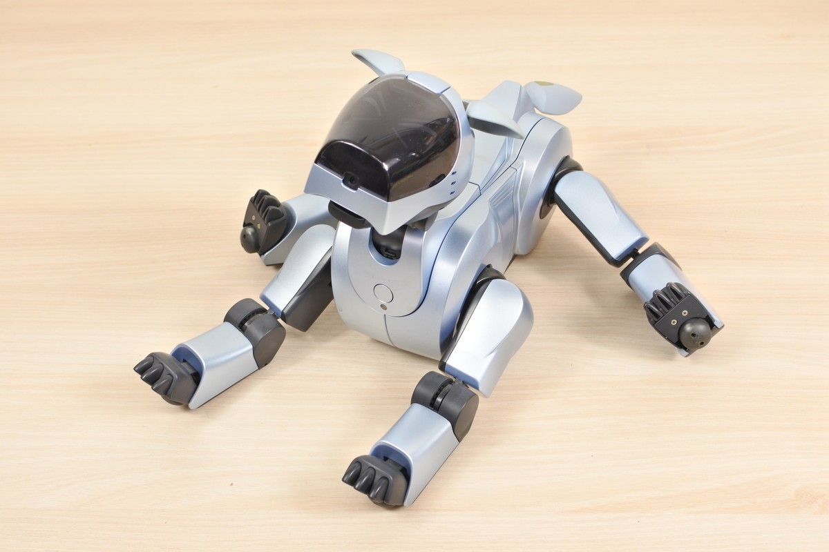 【美品】AIBO ERS 210 シルバー Sony AIBO ERS 210 (2nd Gen.) Robot - Silver for sale online | eBay