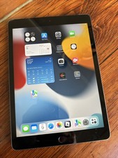 Apple iPad 7th Gen 32GB w/Cellular works perfectly Zero Issues