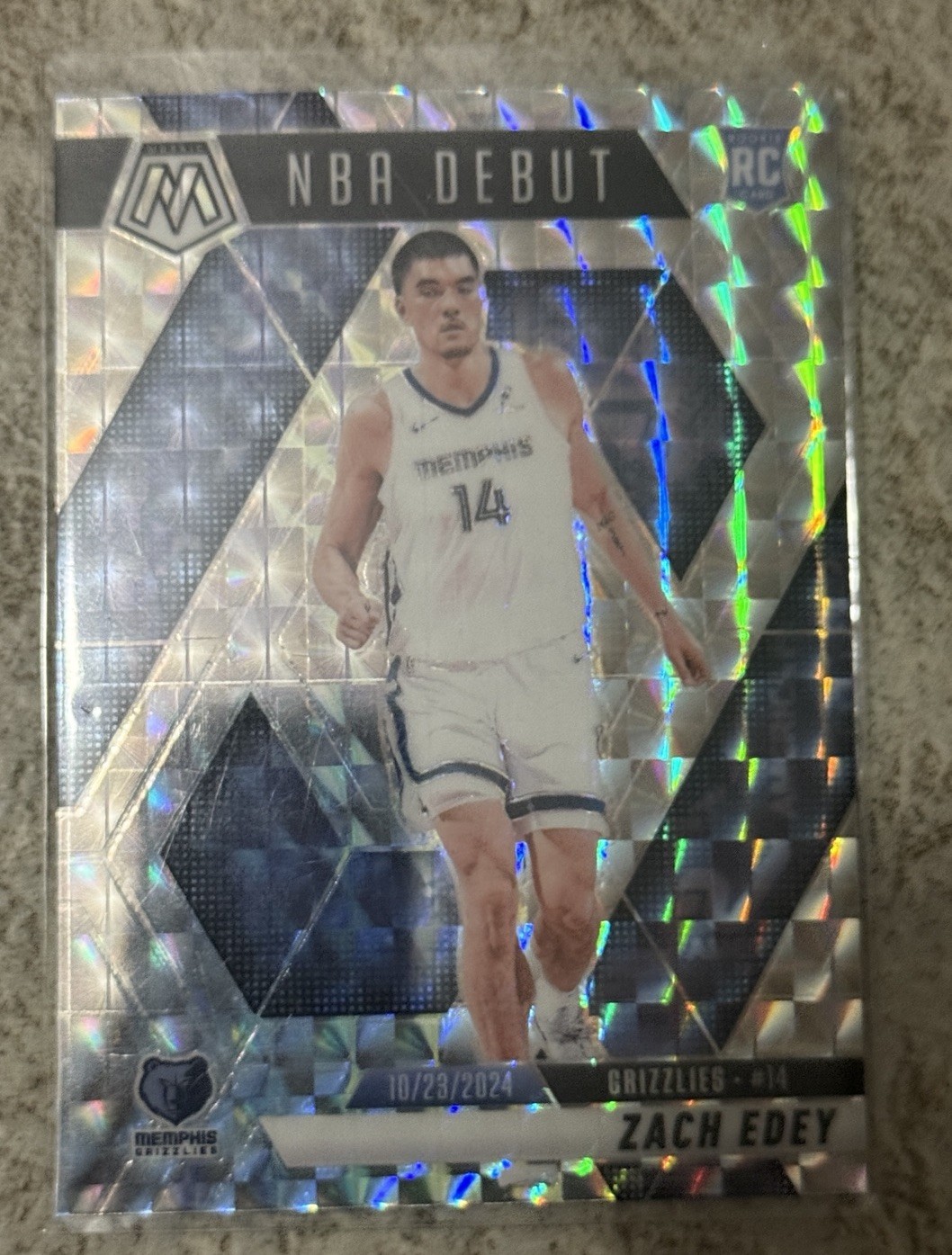 2024-25 Panini Mosaic - NBA Debut Zach Edey #251 Mosaic Prizm (RC) Grizzlies