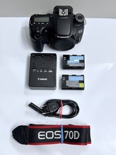 Digitalkamera Canon EOS 70D 20.2 MP / Full HD...