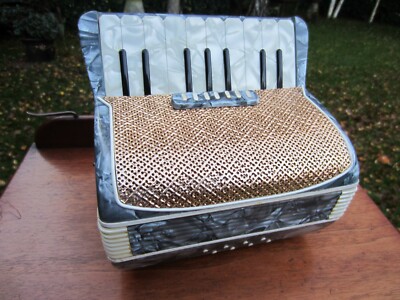 Beatles Geoff Emerick`s Accordion Musical Cigarette Box Abbey Road LP  Engineer