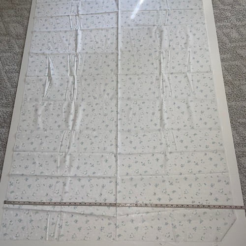 Vtg Wamsutta Blue Floral Print Fabric Semi Sheer Faux Eyelet 44 x 72 - Picture 8 of 8
