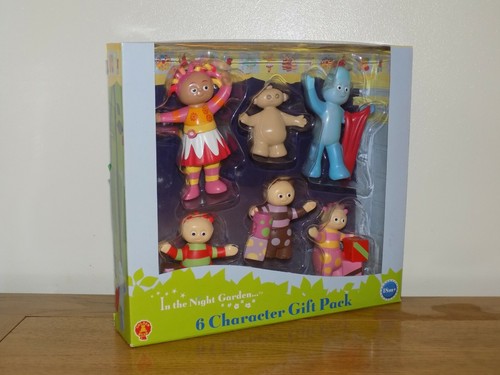in the night garden mini figures