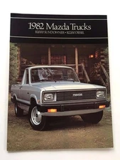 1982 Mazda B2000 B2200 Truck Original Car Sales Brochure Catalog - Sundowner