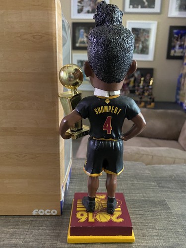 Iman Shumpert Cleveland Cavaliers 2016 Champion Bobblehead - Picture 6 of 10
