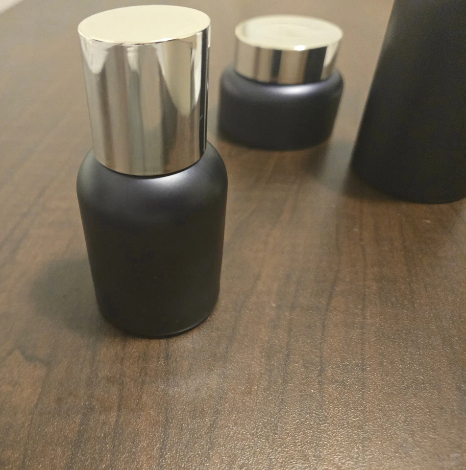 Box of 10 eco-friendly glass cosmetic bottles and jars (3 variations) - Image 4 of 4