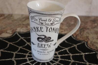 222 FIFTH HALLOW APOTHECARY HALLOWEEN SNAKE TONGUE BREW TALL LATTE MUG  NEW