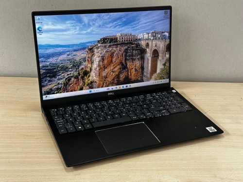Dell Vostro 15 5501 i5-1035G1 @ 1,00GHz 8GB DDR4 256GB NVMe Win 11 Prof
