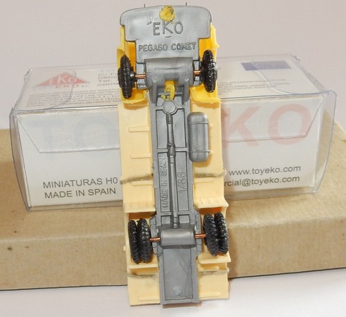 Eko toyeko Ho 1/87 Camion Pegaso Comet 2134 2141 2142 2148 2152 4049 4053 4054 - Foto 33 di 51