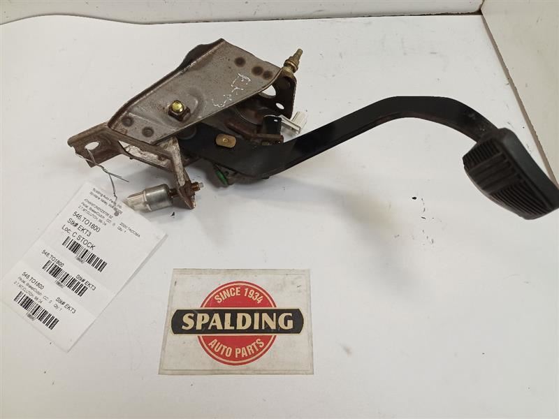 19952004 Toyota Clutch Pedal Arm Lever Assembly Bracket 9800457