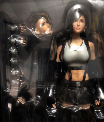 Play Arts Kai Final Fantasy VII Tifa Lockhart Action Figure Statue No Box