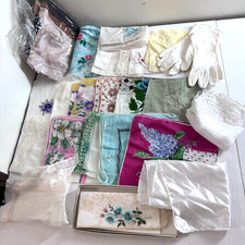 Vintage Handkerchief Lot Floral Linen Lace Hankies Gloves Mixed Estate Piece Set