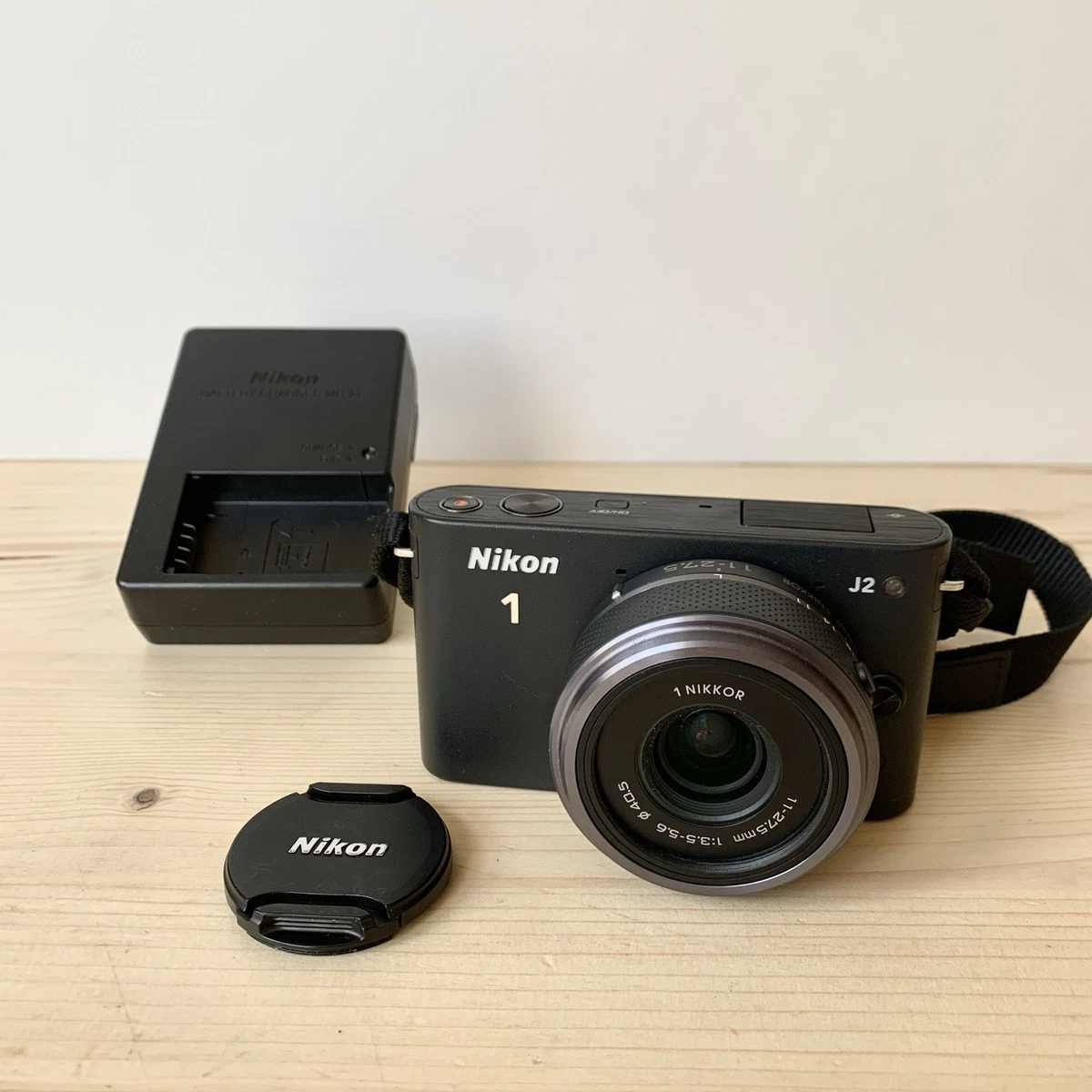 Nikon Coolpix S2900 argento 20,1 megapixel fotocamera digitale