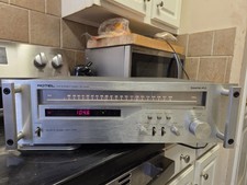 Rotel RT-2100 FM Stereo Tuner Rare Audiophile Excellent Condition Tested Works