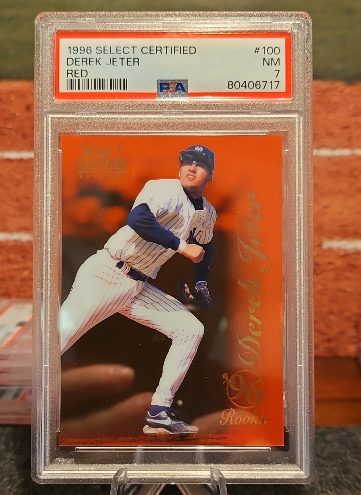 1996 Select Certified Edition - Derek Jeter #100 Red /1800 PSA 7 view 1