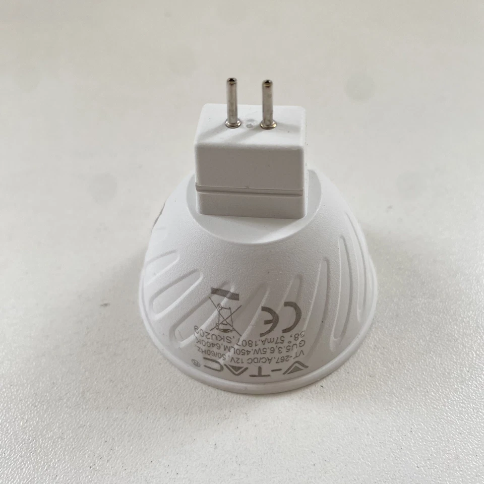 8 X VTAC SPOTLIGHT JOBLOT 6400K COOL WHITE LED GU5.3 450lm SAMSUNG 40W - Image 3 of 4