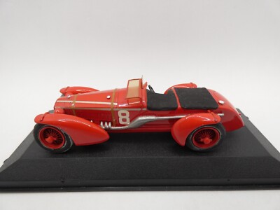 Alfa Romeo 8C 1/43 IXO RHD No.8 24h Le Mans 1932 R.Sommer/L.Chinetti