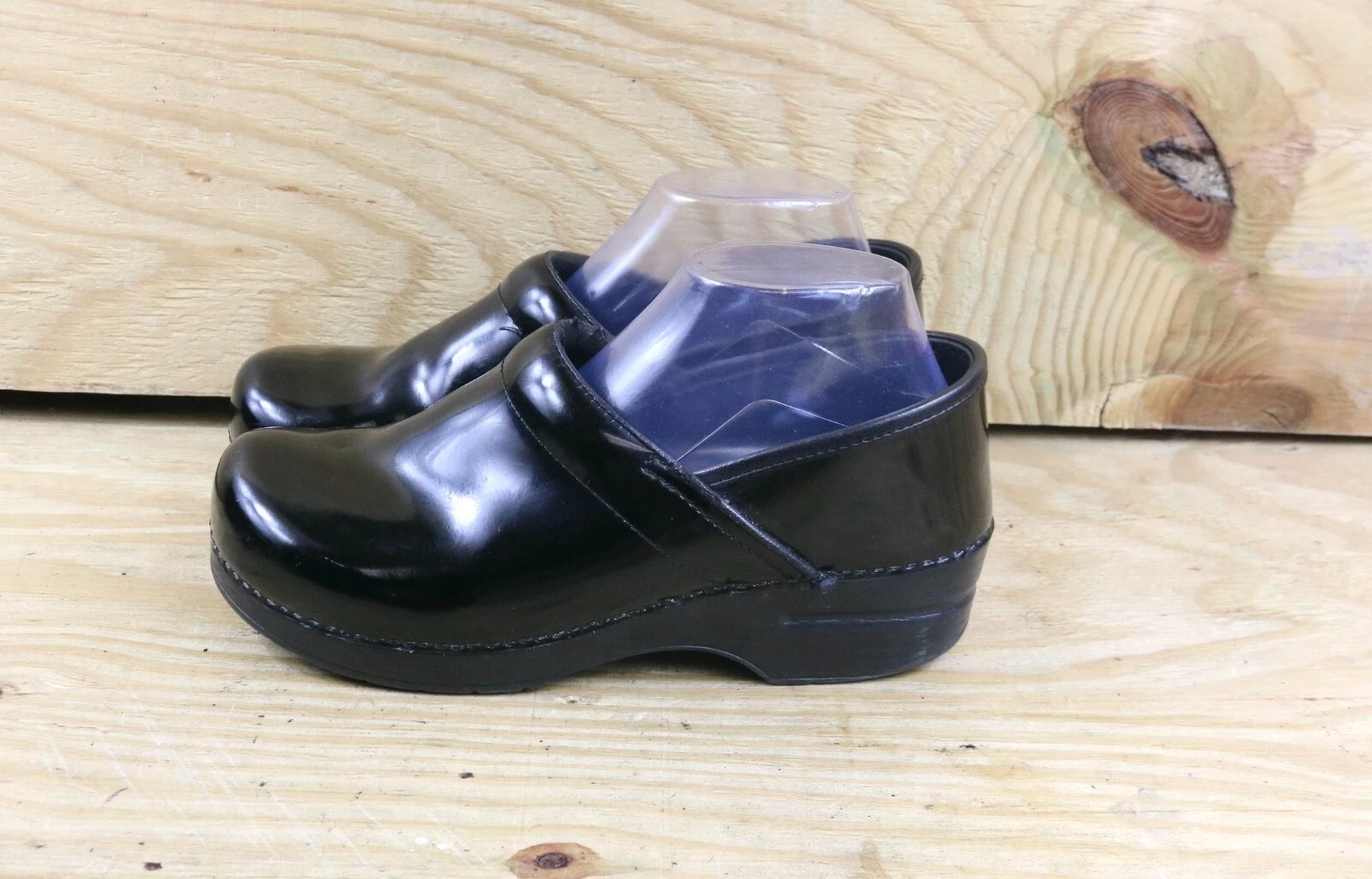 Dansko Clogs 10 Womens Black Patent Professional Leather Shoes Mules Comfort